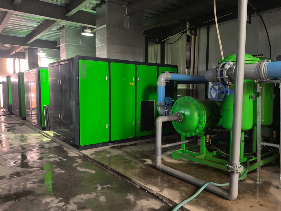 promyshlennye-kompressory-seize-v-cehu-seize-air